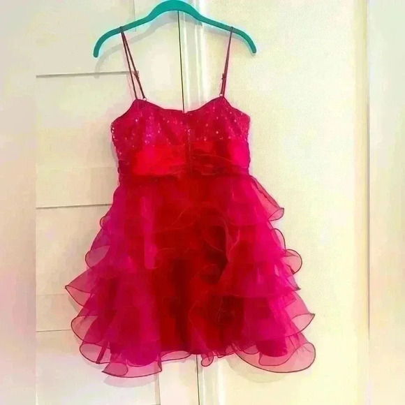 B. Darlin Pink Sequin Ruffle Dress- Size 11/12- Worn Once! excellent condition - Picture 3 of 4